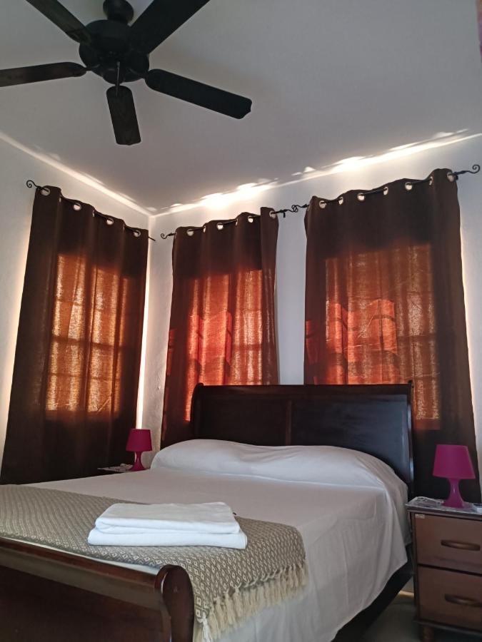 Holiday Home Belvedere Dickenson Bay Quarto foto